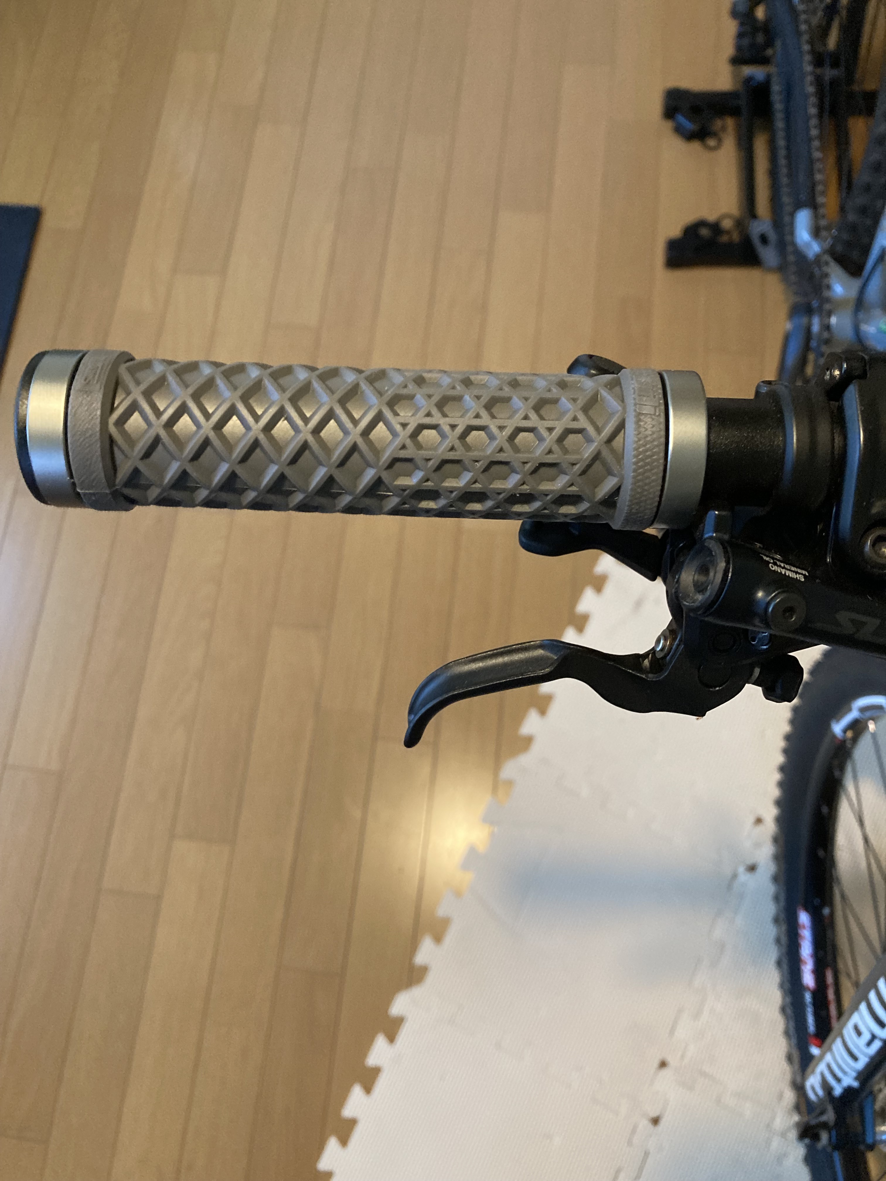 ODI×VANS ロックオングリップ バンズ LOCK-ON GRIPS BMX スノースクート 自転車 グリップ BMX ストリート パーク スノーパーク 交換 メンテナンス 交換パーツ