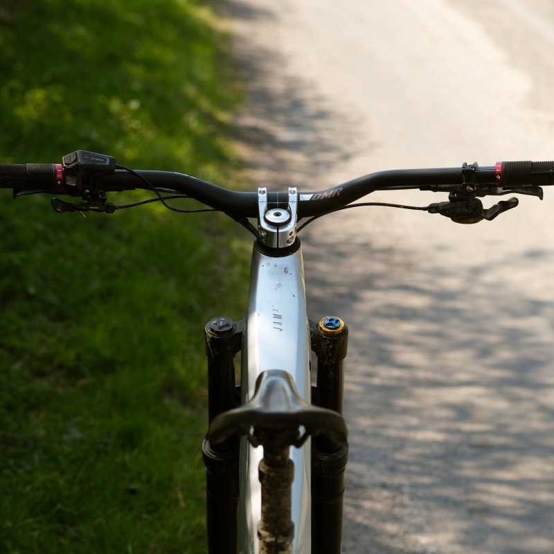 DMR - SWEEPER BAR｜ミズタニ自転車株式会社